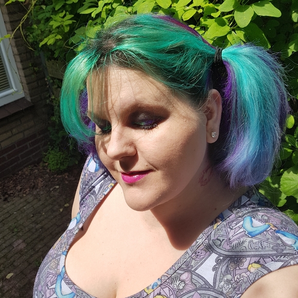 Meet your Posher, Toryanni - Picture 4 of 10